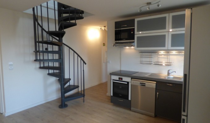 CRETEIL-Appartement 4 Pièces Duplex Dernier étage-CRETEIL 94000-Home Concept-1